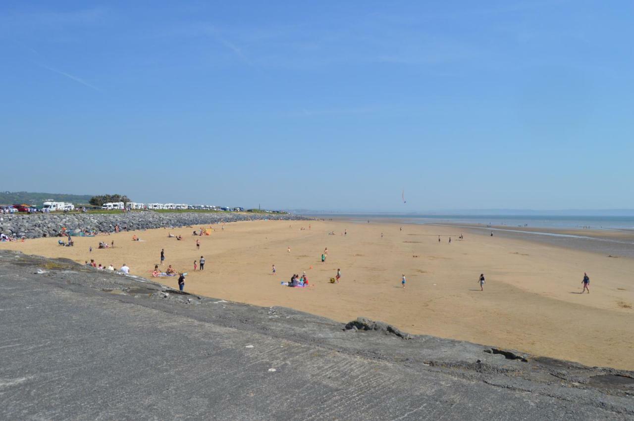 Caulfields Hotel Burry Port Exteriör bild