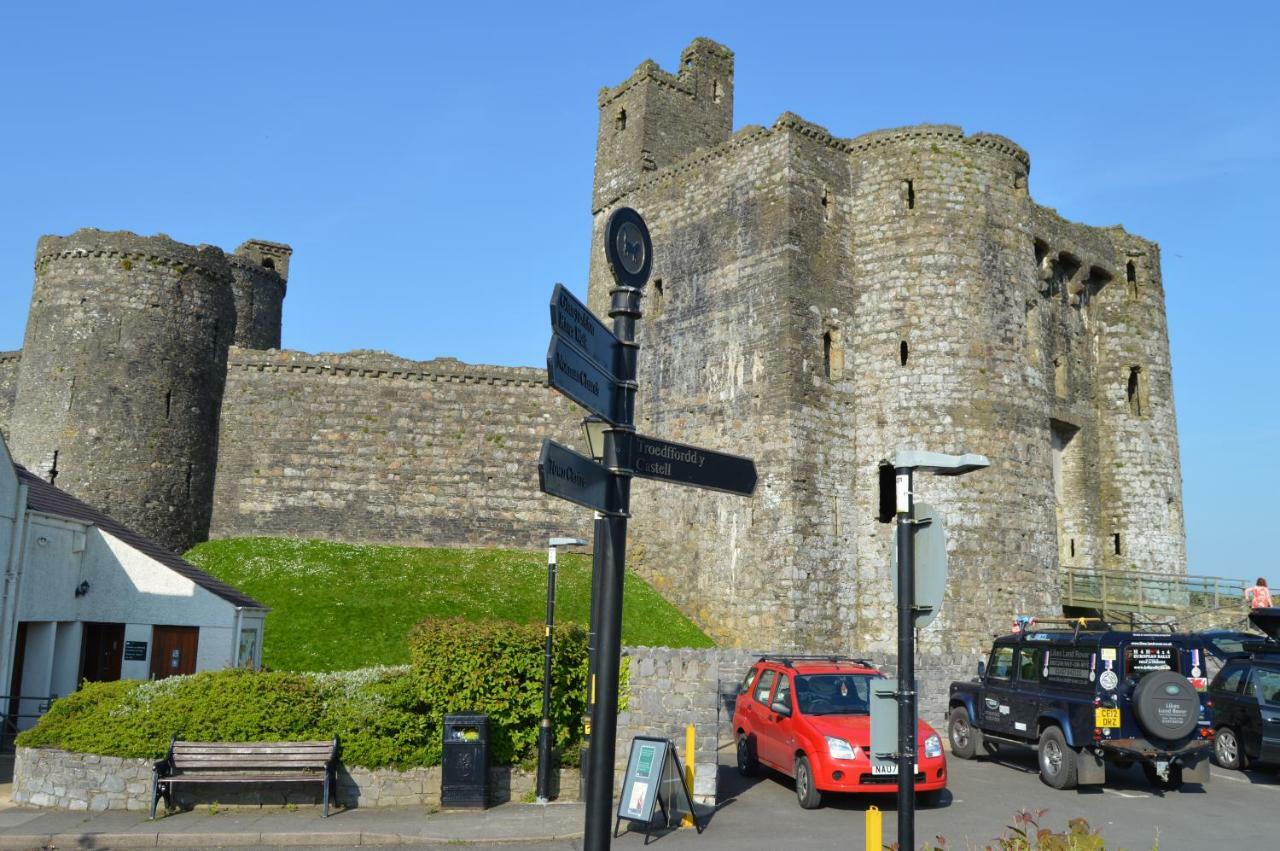 Caulfields Hotel Burry Port Exteriör bild